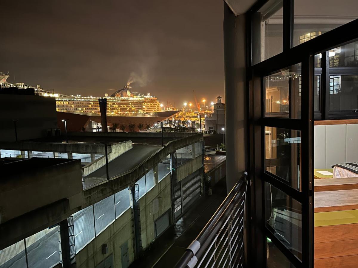 39 Harbour View Apartment